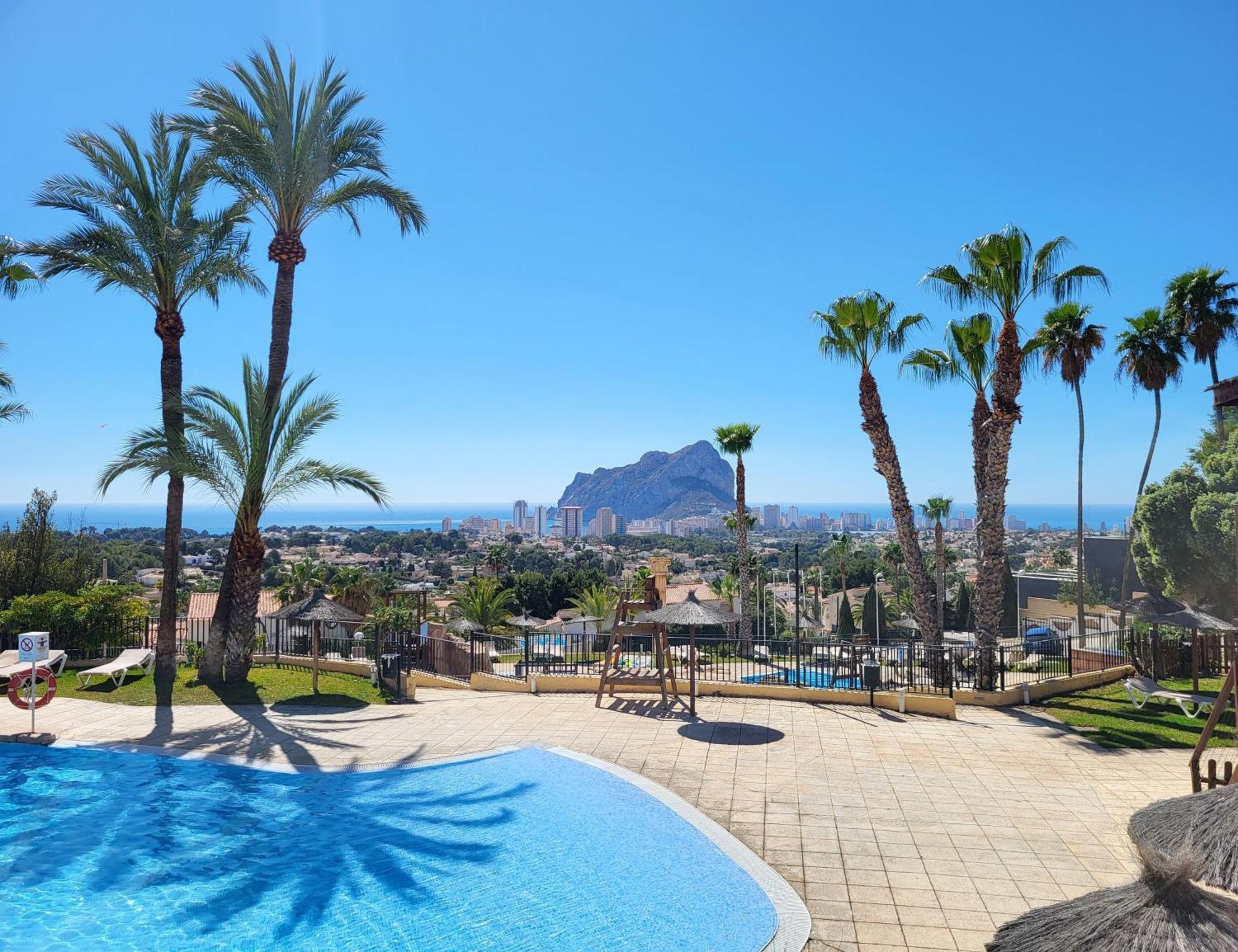 Casa Sunrise - Costa Blanca House With Rooftop, Swimming Pools And Panoramic Sea And Calpe Views 外观 照片