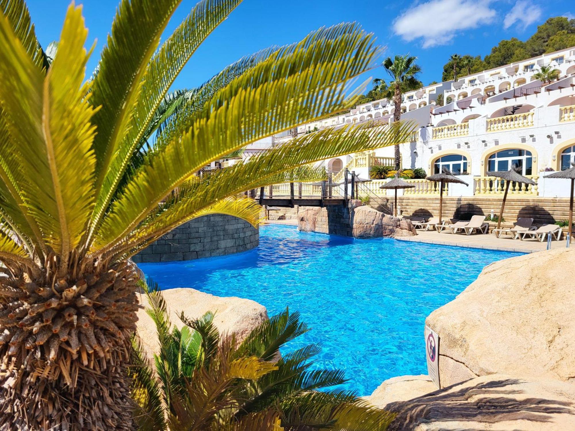 Casa Sunrise - Costa Blanca House With Rooftop, Swimming Pools And Panoramic Sea And Calpe Views 外观 照片