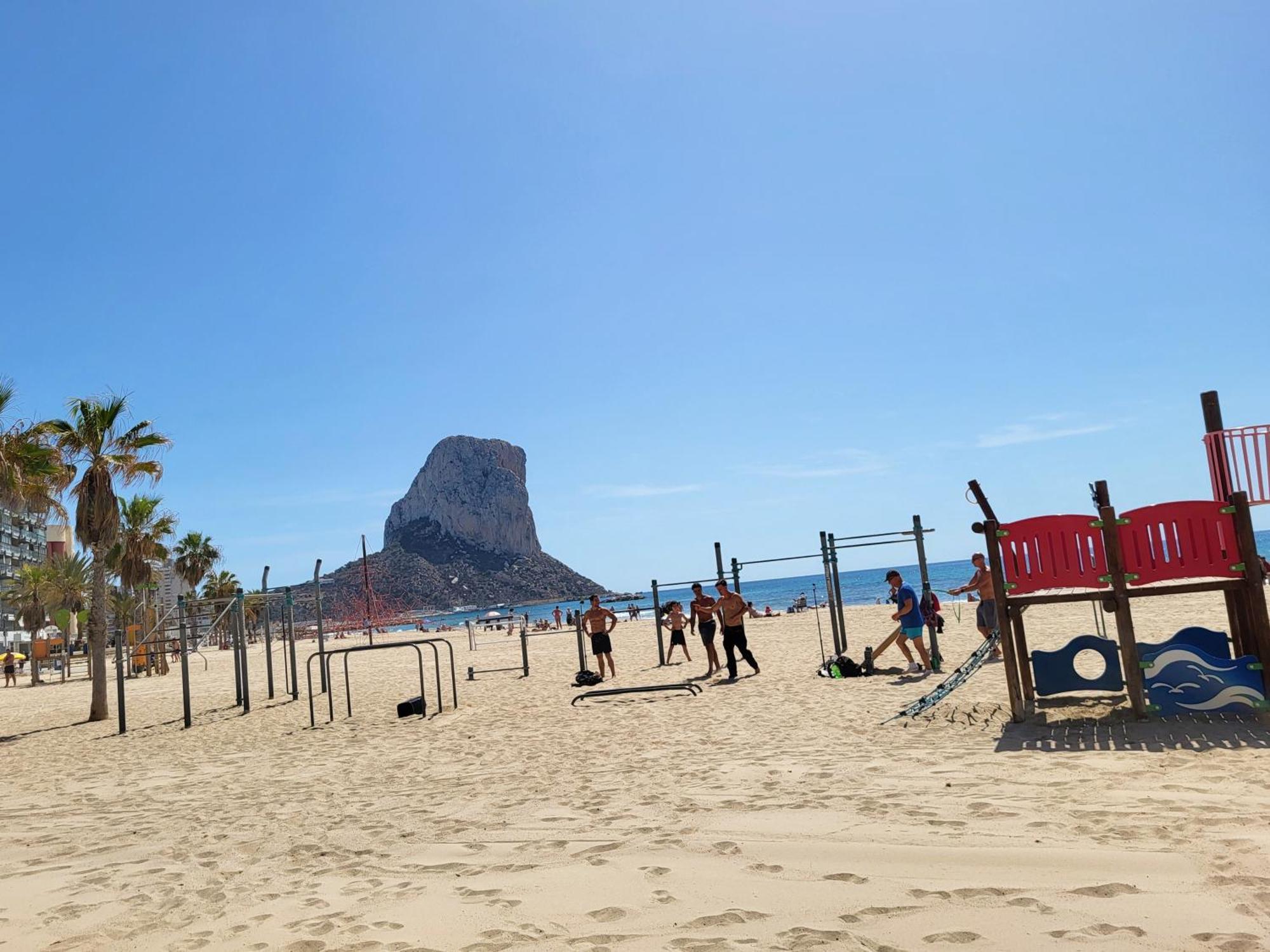 Casa Sunrise - Costa Blanca House With Rooftop, Swimming Pools And Panoramic Sea And Calpe Views 外观 照片