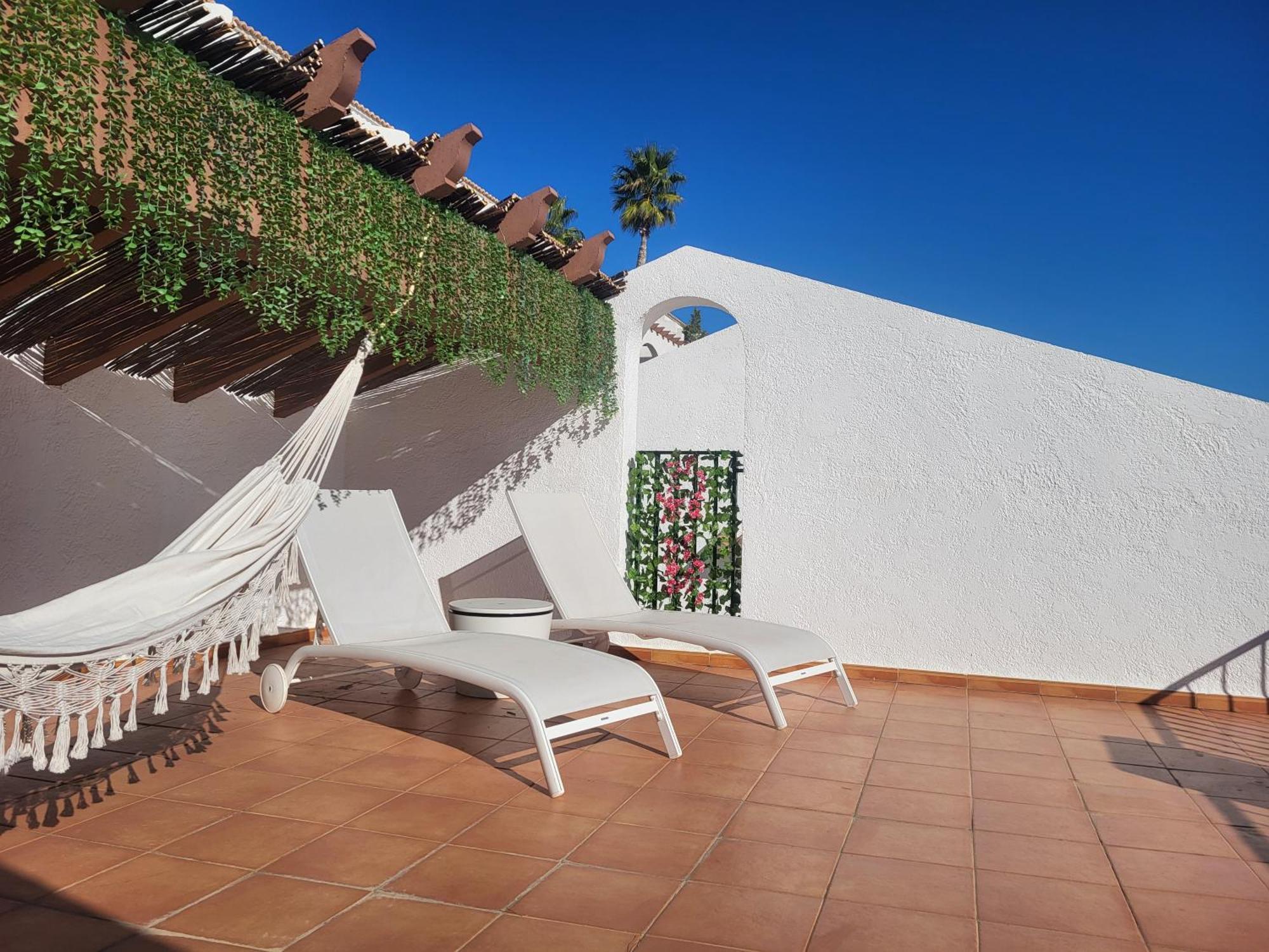 Casa Sunrise - Costa Blanca House With Rooftop, Swimming Pools And Panoramic Sea And Calpe Views 外观 照片