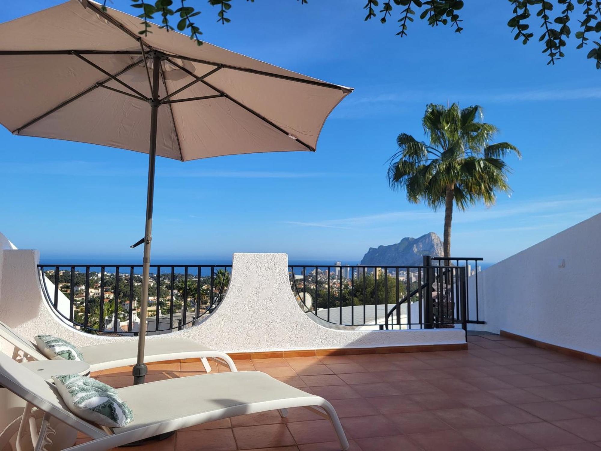 Casa Sunrise - Costa Blanca House With Rooftop, Swimming Pools And Panoramic Sea And Calpe Views 外观 照片