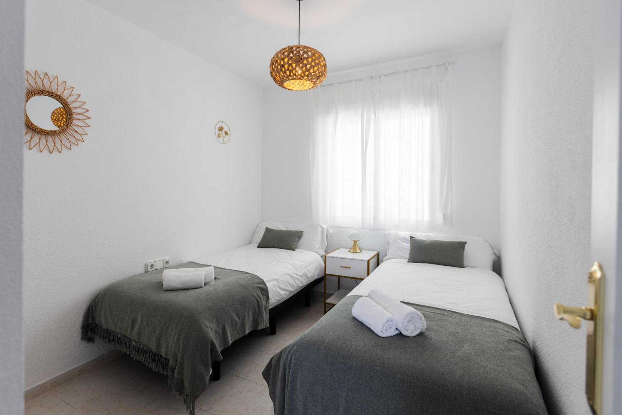 Casa Sunrise - Costa Blanca House With Rooftop, Swimming Pools And Panoramic Sea And Calpe Views 外观 照片